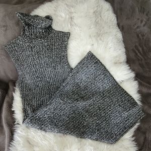 3/$15 Gray midi sleeveless turtleneck dress Medium